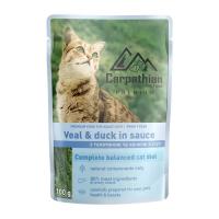 Вологий корм для кішок Carpathian Pet Food з телятиною і качкою в соусі 100 г Фото