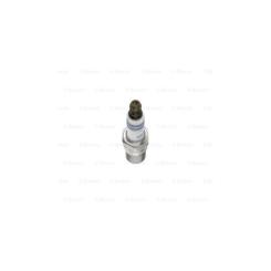 Свеча зажигания Bosch 0 242 230 523 Фото 2