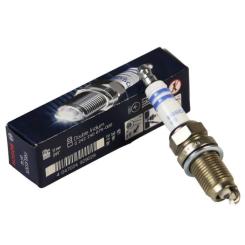 Свеча зажигания Bosch 0 242 240 675 Фото 1