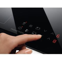 Варочная поверхность Electrolux LHR3233CK Фото 3