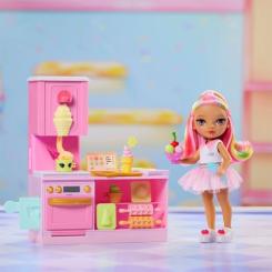 Кукла Rainbow High серии Littles - Кондитерская Кэнди Фото 1