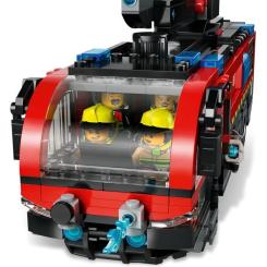Конструктор LEGO City Пожежна вантажівка в аеропорту Фото 4
