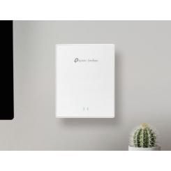 Точка доступа Wi-Fi TP-Link EAP650-DESKTOP Фото 3