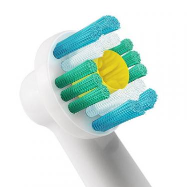 Электрическая зубная щетка Oral-B Vitality 3D White Фото 1